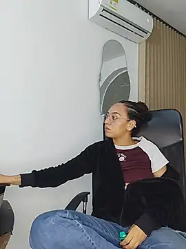 ritzabeth_daniel webcam