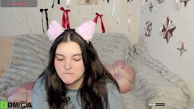 MonikaMooon webcam