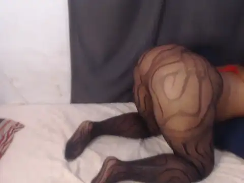 VelvetBooty webcam