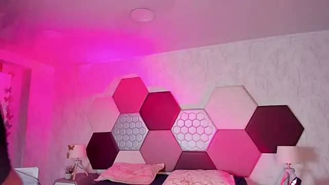 ArielleWilde webcam