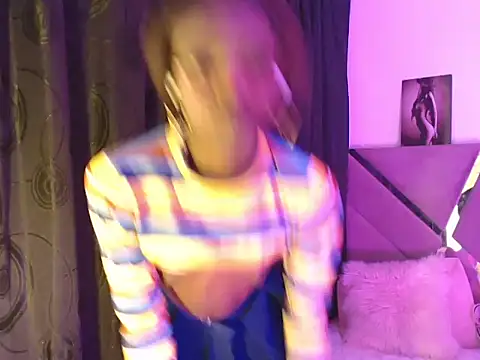 Keily_Tsx1 webcam