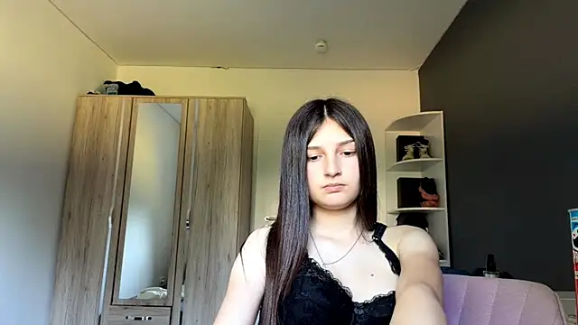 SpanishRooter webcam