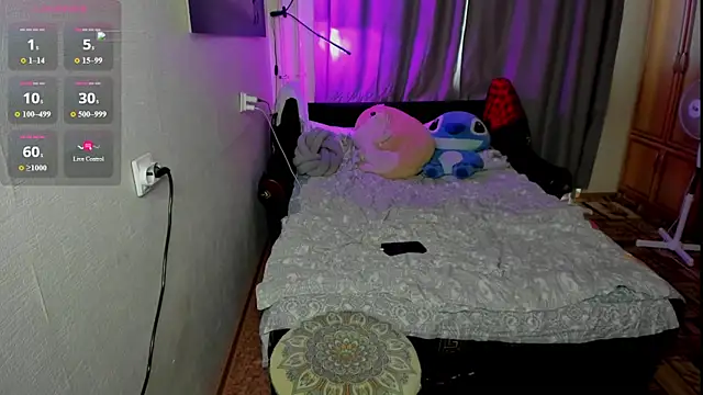monica__elder webcam