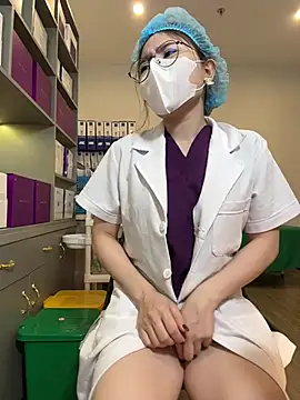 secretly_masturbating Live Web Cam Show