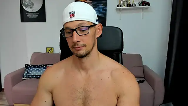 BrutusK08 webcam