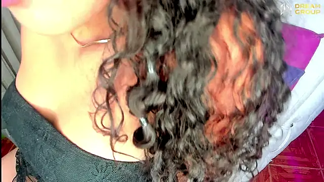 Yourslust_ webcam