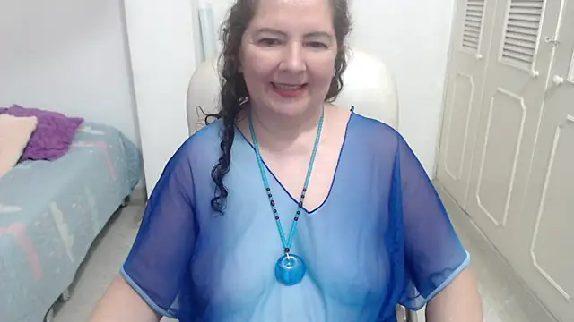 leonela_69 webcam