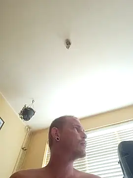 piercingpik webcam
