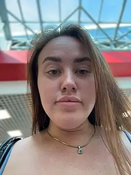 KiraSunshine webcam