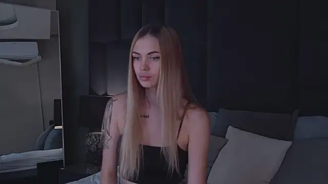 AnnaSpacey webcam