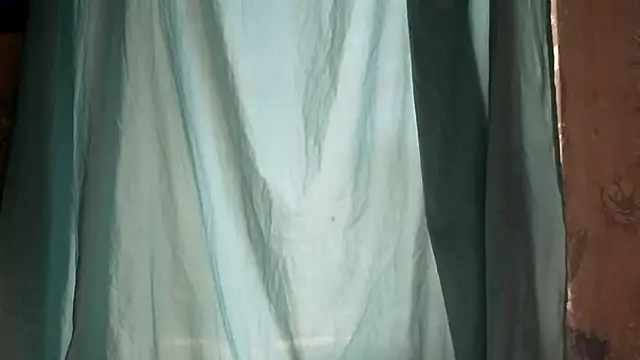 FayeWildman webcam