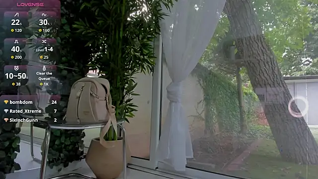 Lexi_Storm webcam