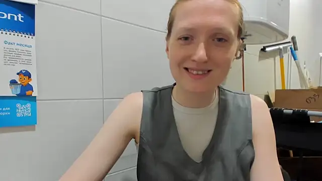 Holistic_woman webcam
