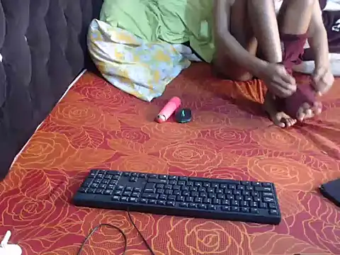 Azwo152333 Live Web Cam Show