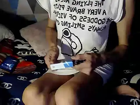 Trish_CurveCock webcam