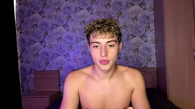 AlfredSweet webcam