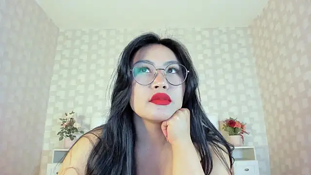 NatsumiHun live cam on StripChat