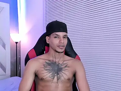kai_storm77 Live Web Cam Show