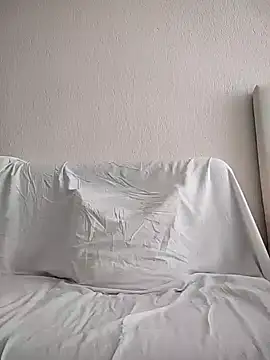 hazal81 webcam