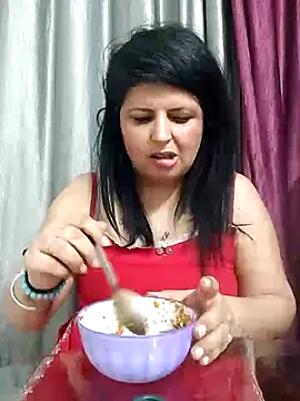 Jann_Riya333 webcam