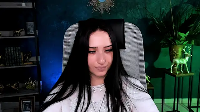 MonicaLowes webcam