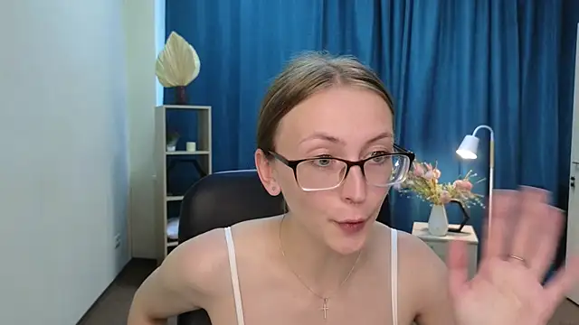 AlonaGolembeski webcam