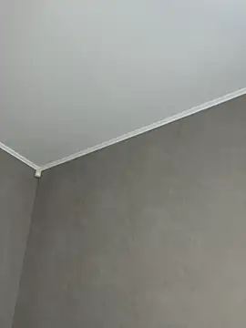 LaraVoosh webcam