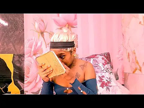 indian_barbie webcam
