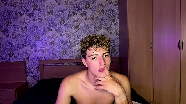 AlfredSweet webcam