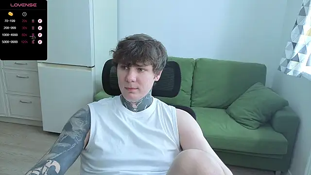Lechery_boy webcam