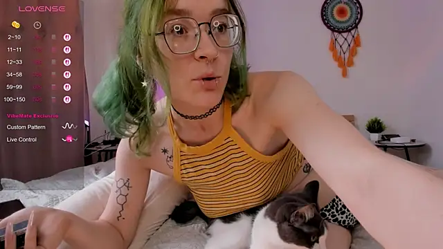 alisahug webcam