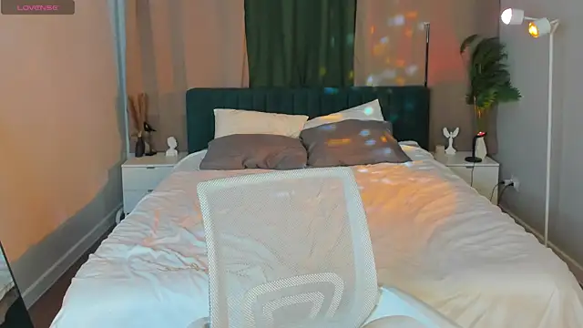 Megan_Fosterr webcam