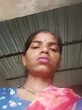 Cut_usha35 webcam