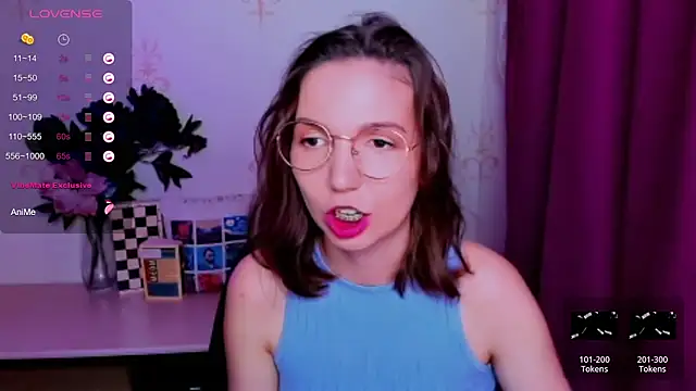 KindHazelHere_ webcam
