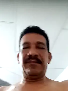 Srsexy18cm live sex cam