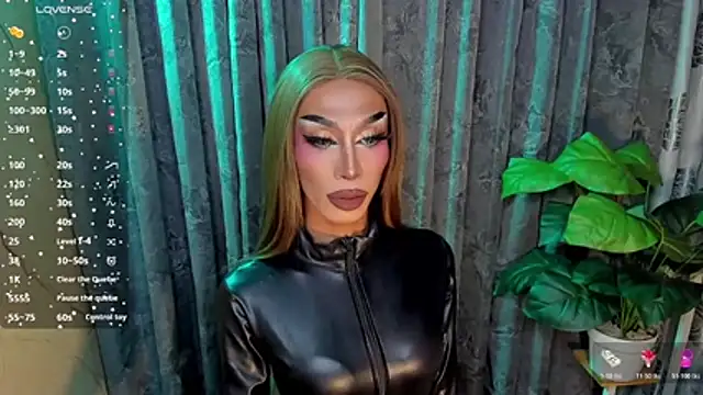 limitlessgoddes_mistress webcam