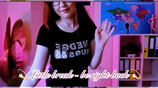CarolGiggly webcam