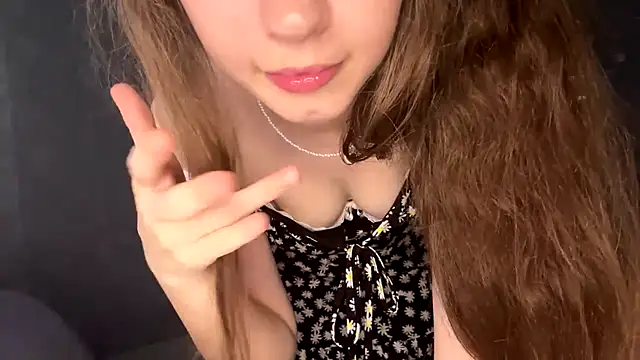 Emily_Mur_ webcam