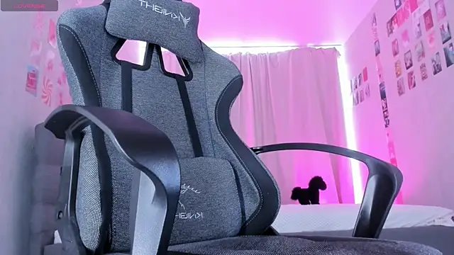 Eva_Harper webcam