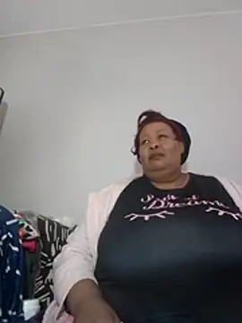 nancy111 webcam