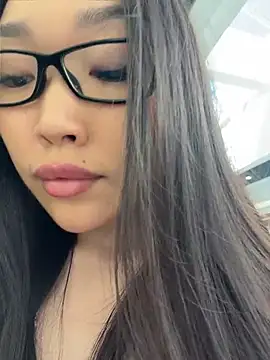dirty chat AdriaNochi