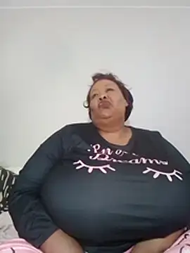 nancy111 webcam
