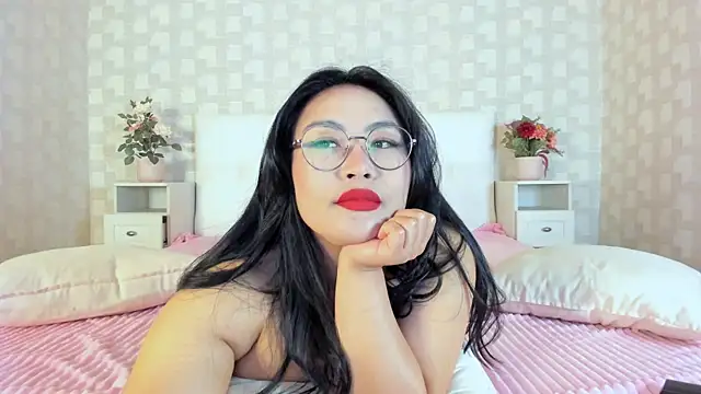 NatsumiHun webcam
