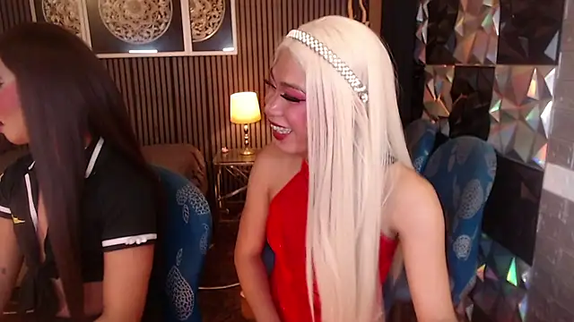 AudreyMilesTrans webcam