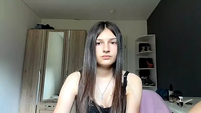 SpanishRooter webcam