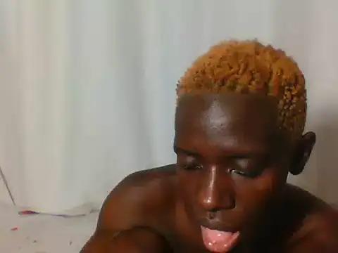Goldy_petite webcam