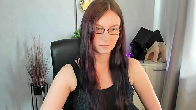emmaxDelight webcam