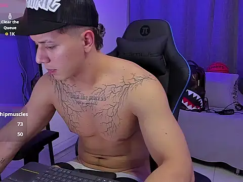 ASHTON_HILS Live Web Cam Show