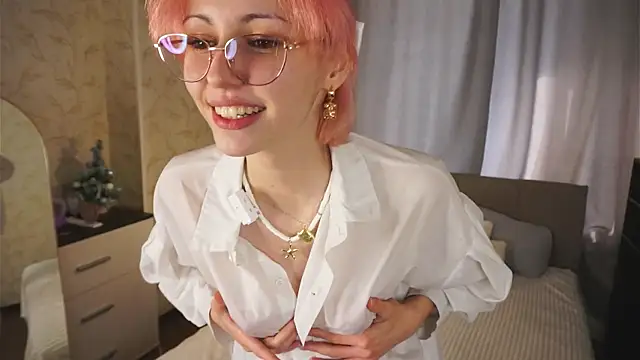 ErmelindaRottner Live Web Cam Show