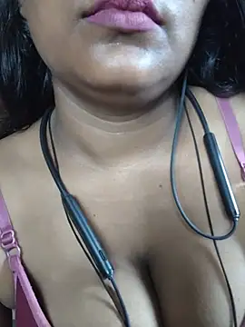 jasmine_januja - Jasmine_Januja's free webcam - UK Sex Cams